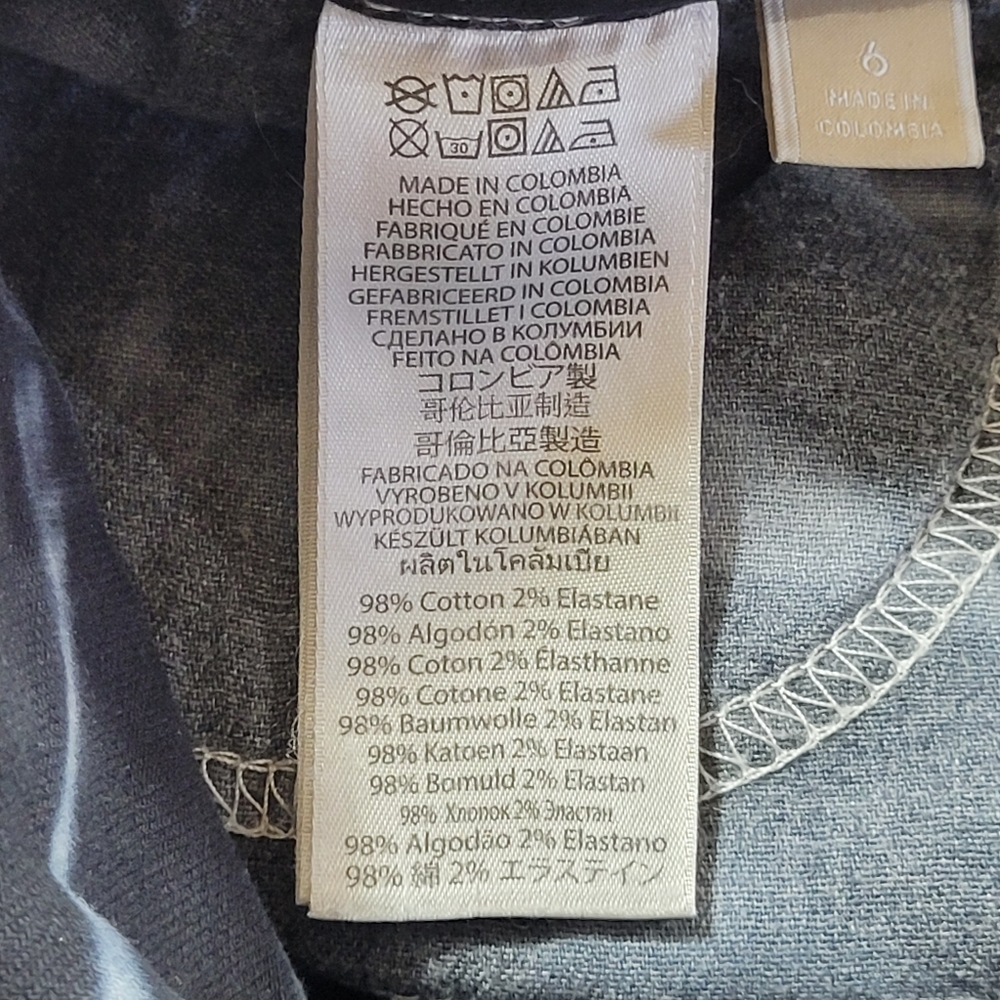 ✨️HP✨️Michael kors Tie Dye Denim Jean. - Picture 12 of 15